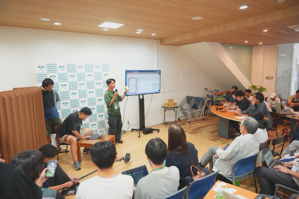 成果発表のアプリデモ